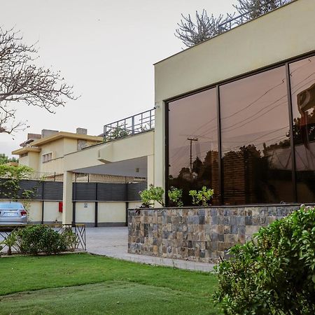 Avari Boutique Multan Exteriör bild